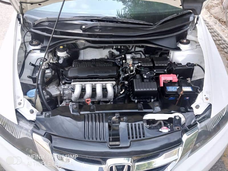 Honda City auto 1.3 brand new lahore num 9