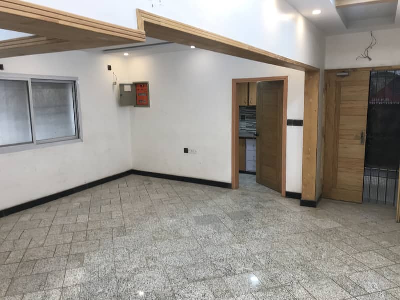 Office Available In Rent At Bahadurabad 4