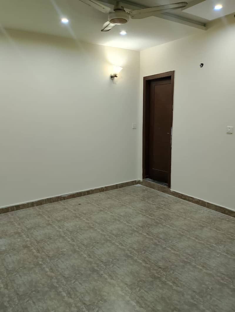 2 Bed Flat Available For Rent in Faisal Town F-18 Islamabad 7