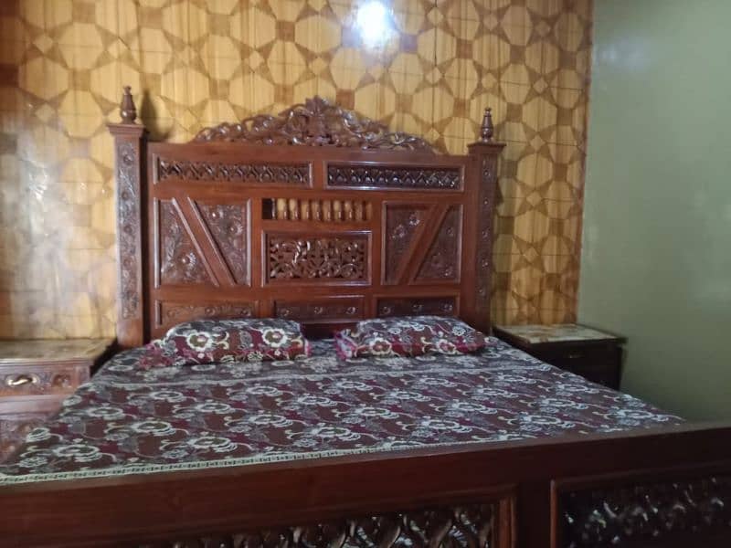 Chanoti Bed And Dressing For Sale 0