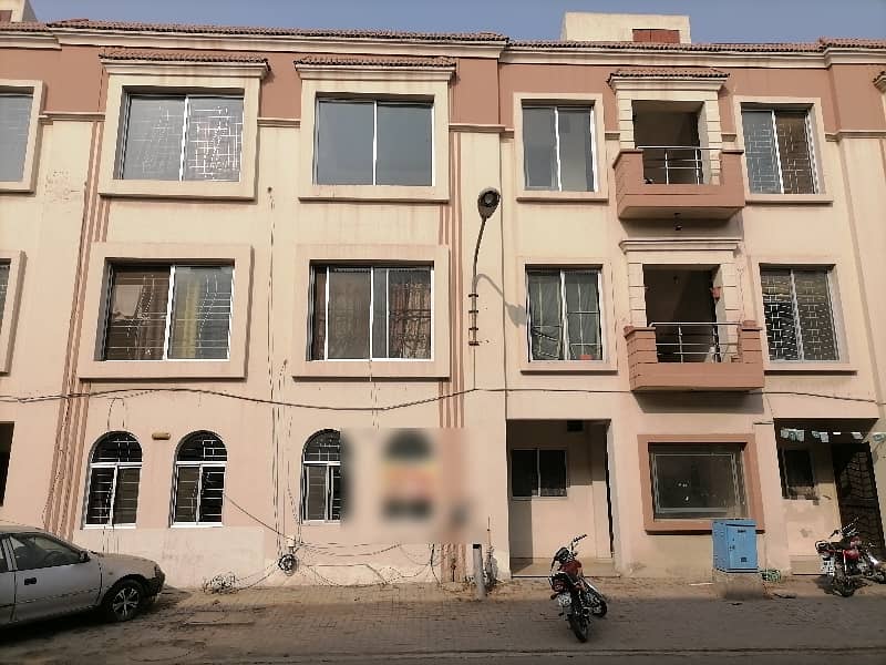 6 Marla Flat For sale In Rs. 12000000 Only 2