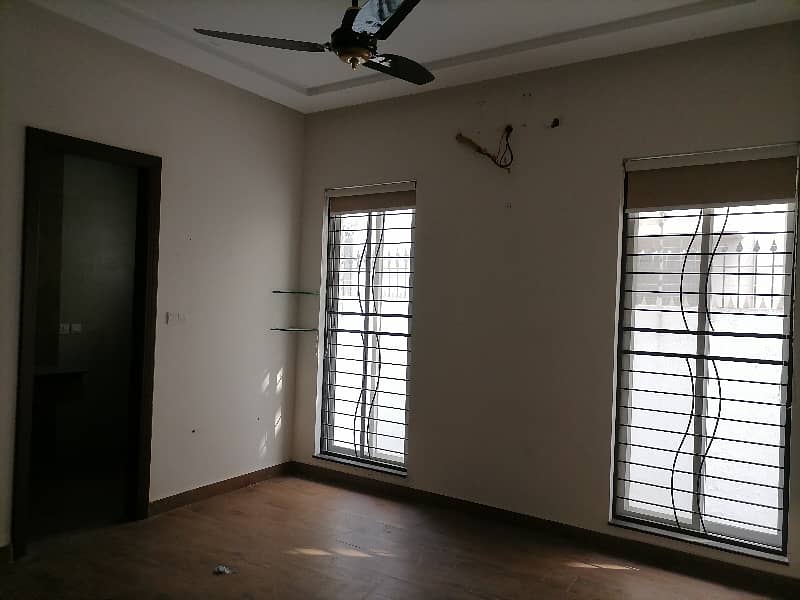 10 Marla House In Paragon City - Imperial 2 Block For sale 15