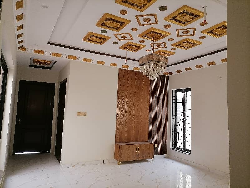 A Centrally Located House Is Available For sale In Lahore 30