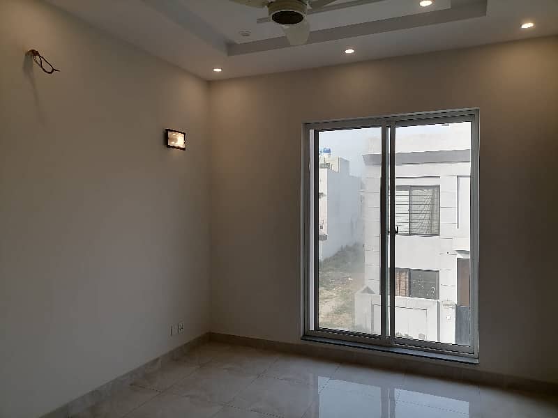 In Lahore You Can Find The Perfect House For sale 20