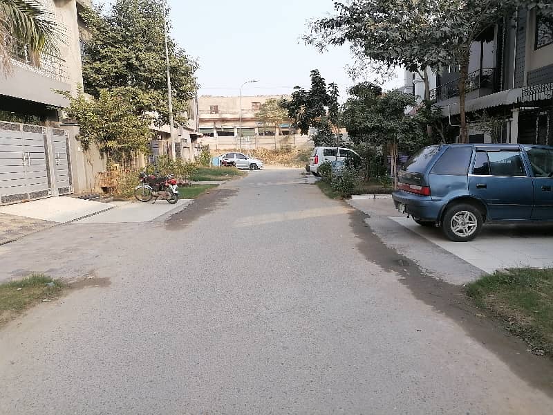 5 Marla House For sale In Paragon City - Woods Block Lahore 5