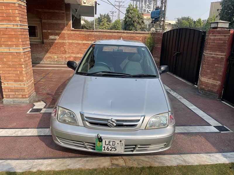 Suzuki Cultus VXL 2011 total orginal paint 100% Guranteed 1