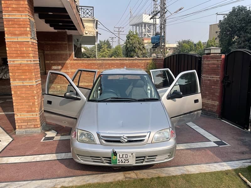 Suzuki Cultus VXL 2011 total orginal paint 100% Guranteed 2