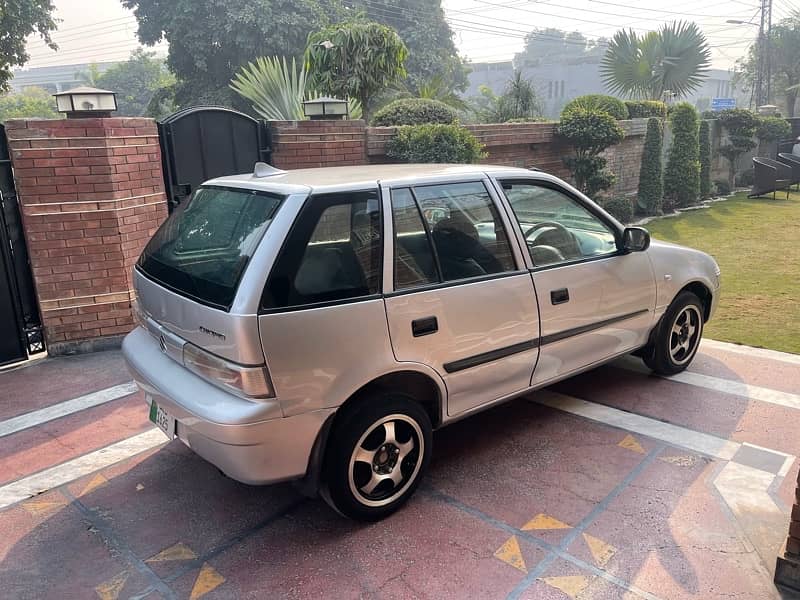 Suzuki Cultus VXL 2011 total orginal paint 100% Guranteed 6