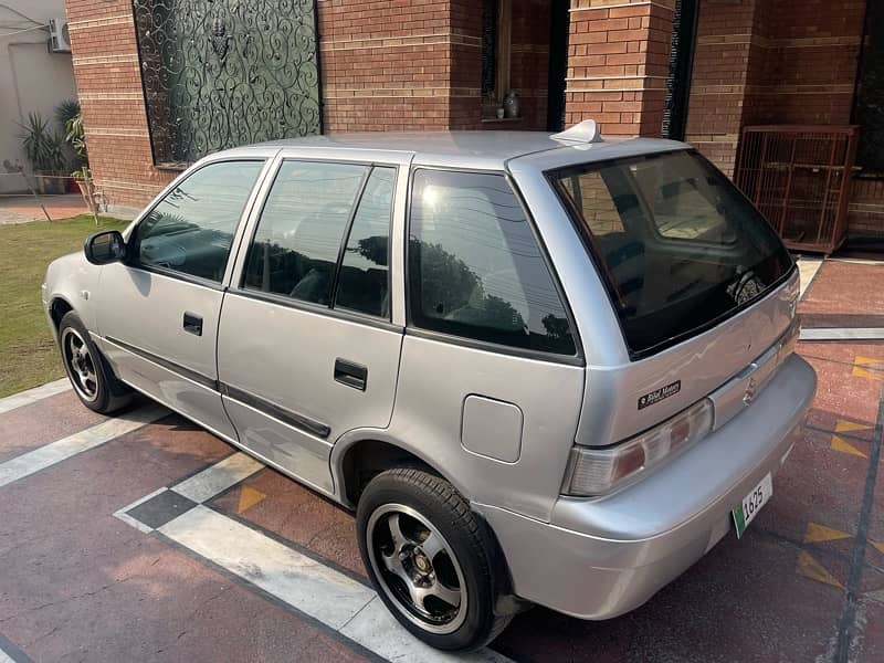 Suzuki Cultus VXL 2011 total orginal paint 100% Guranteed 8