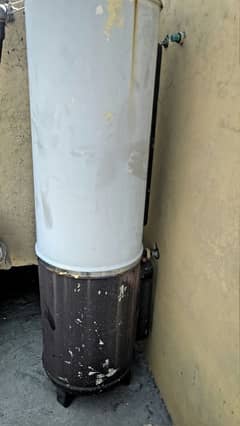 Geyser 35 gallon