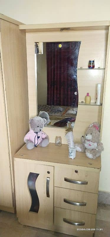 wardrobes and dressing for sell 1