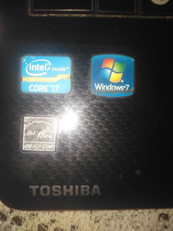 Toshiba core i5 2nd genration gaming laptop 10