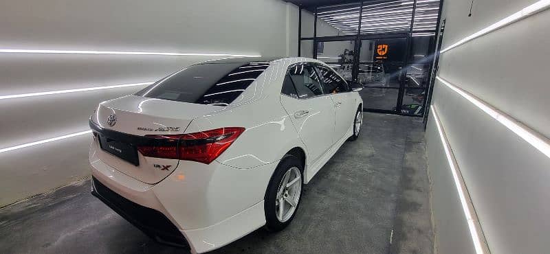 Toyota Altis Grande 2016 3