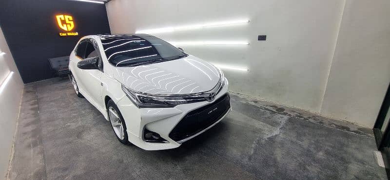 Toyota Altis Grande 2016 12