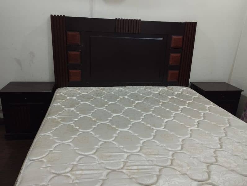 Bed Set For Sale//Wooden Bed//Bed With 2 Side Table//King Size Bed 5