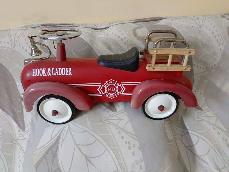 vintage Fire Truck Hook& Ladder 0