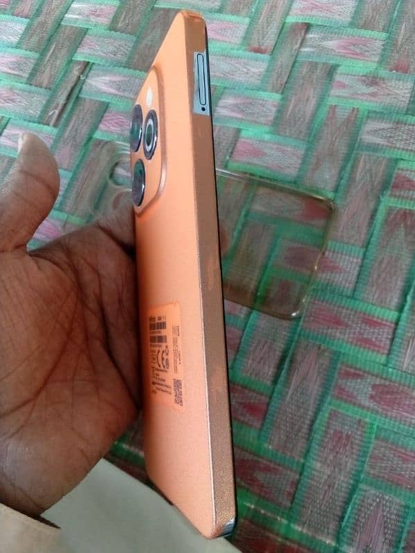 Infinix Hot 40i 4