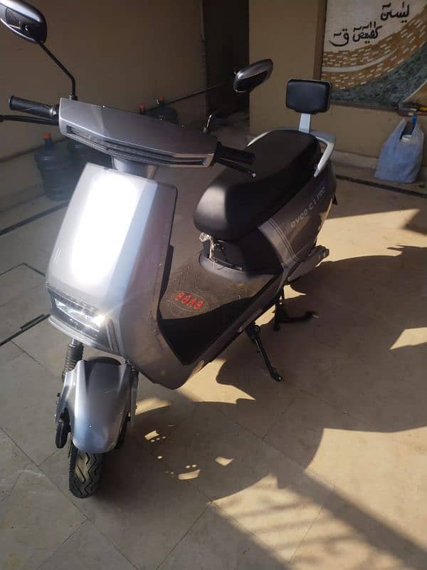 evee c1 pro electric scooter for sale 2