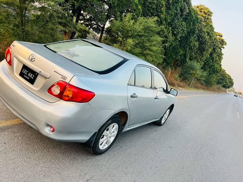 Toyota Corolla GLI 2010 12