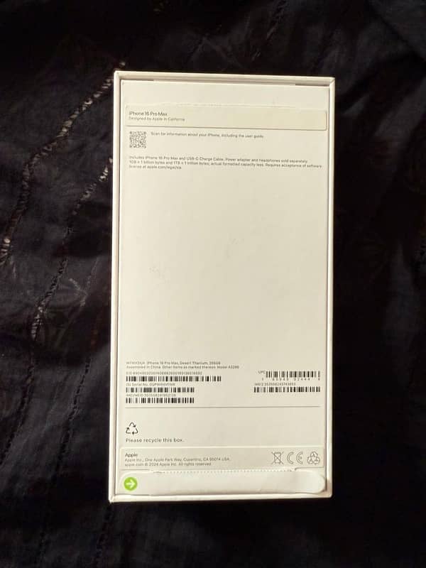 iphone 16 pro max (Desert titanium) 1