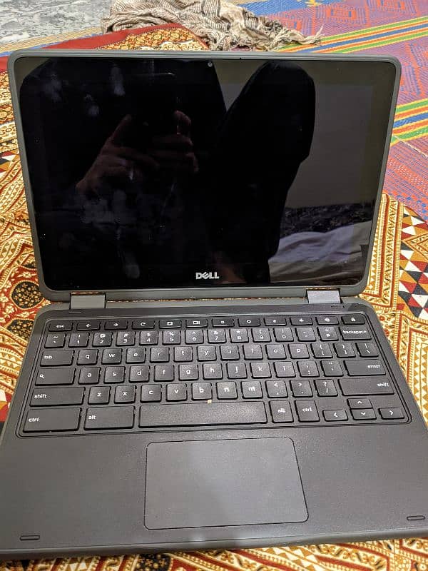 Chromebook Only one week used. 1