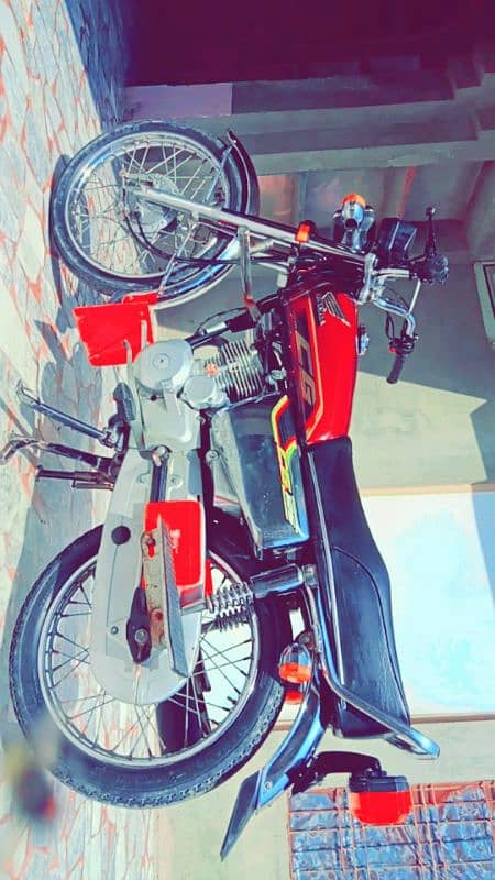 honda 125 model 22 self start jenioun condition 2