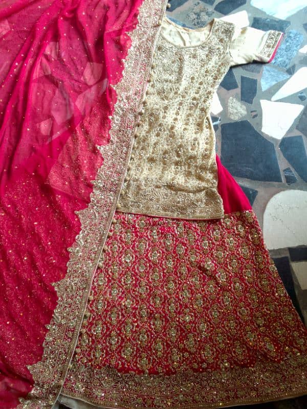 bridal lehenga one time used 1