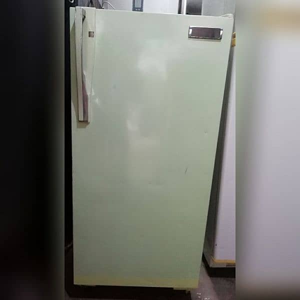 Philips Refrigerator small size 0