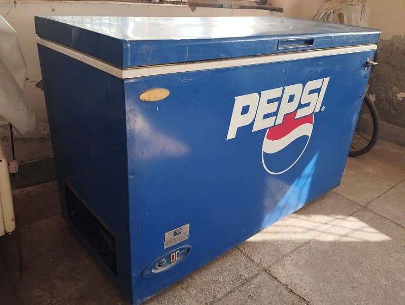 Pepsi Deep Freezer 100% working 1