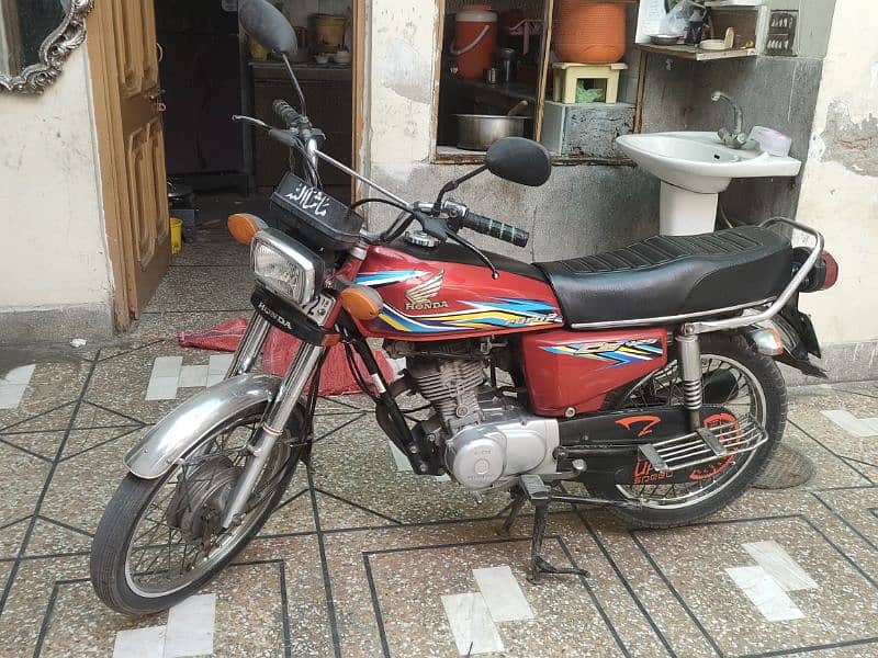 Honda 2018 model very very beautiful condition 0