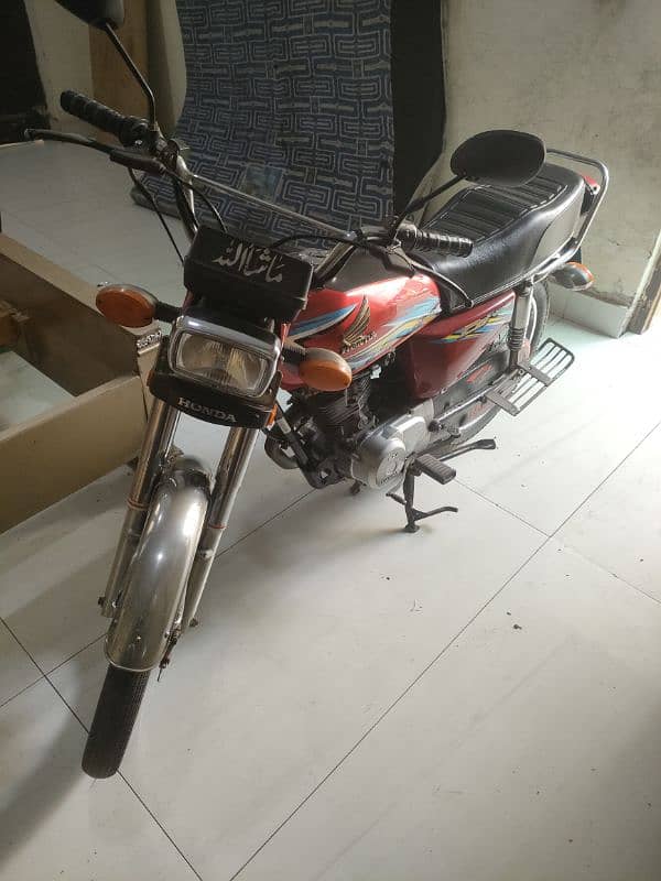 Honda 2018 model very very beautiful condition 7