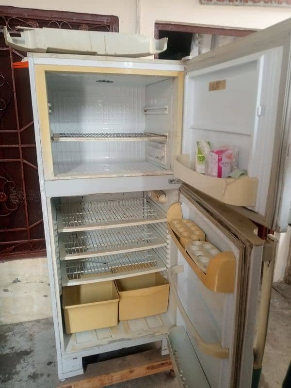 full size fridge used hy 0