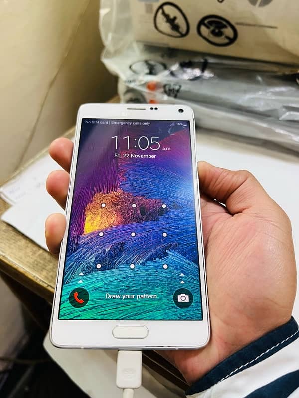 Samsung Note 4  03237015080 0