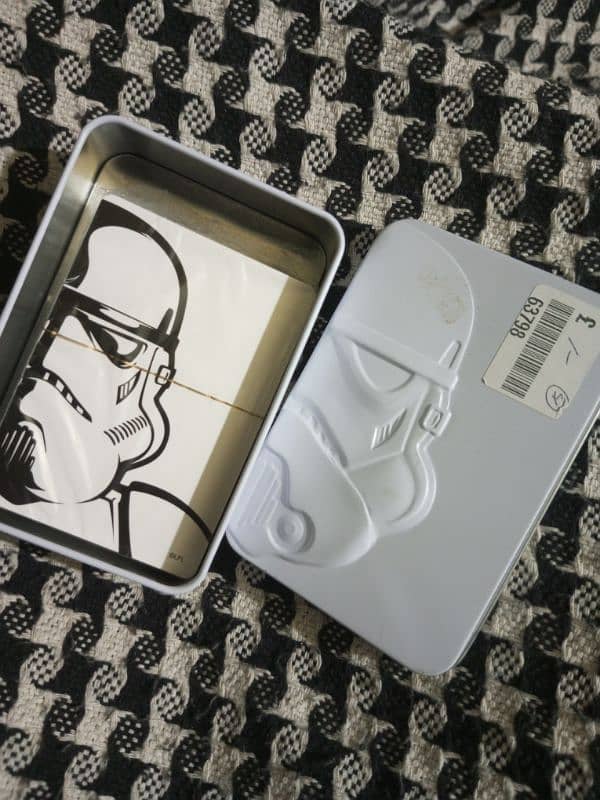 Star Wars Playing Cards With Stormtrooper Embosed Storage Tin 0