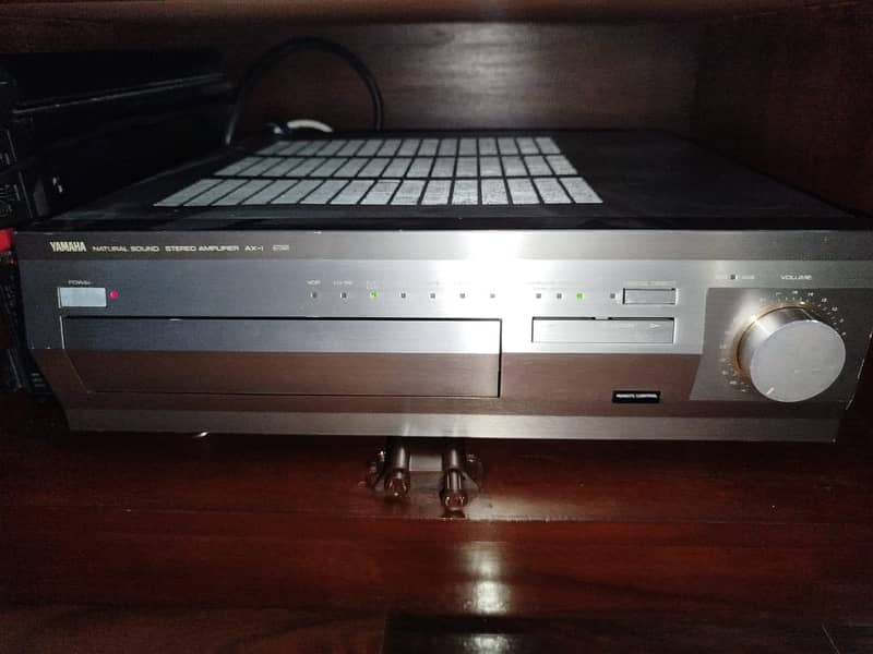 YAMAHA AX-1 Stereo Amplifier-Built in DAC 6