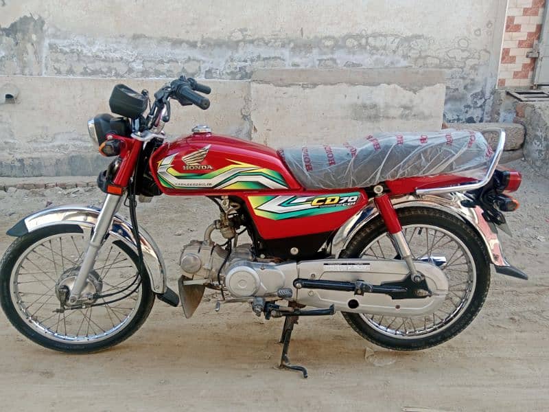 Honda CD 70 motorcycle for sale model 2023 03057210160//03456561380 1