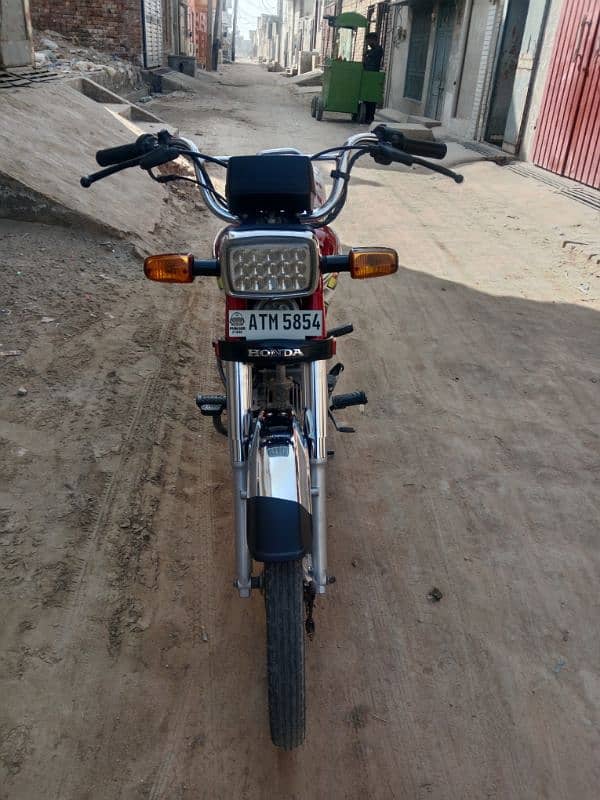 Honda CD 70 motorcycle for sale model 2023 03057210160//03456561380 7