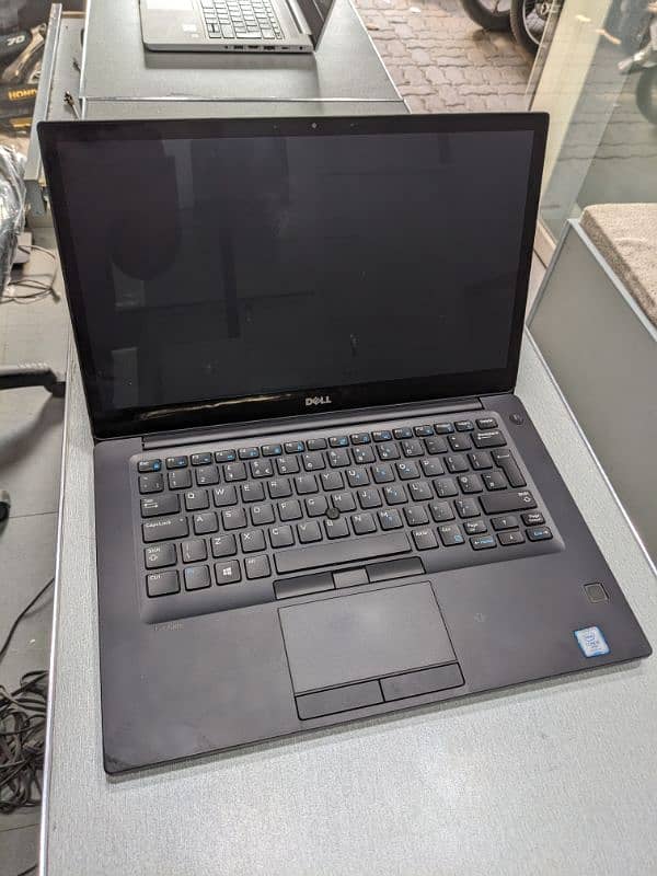 Dell latitude 7480 Core i5 7th gen 2