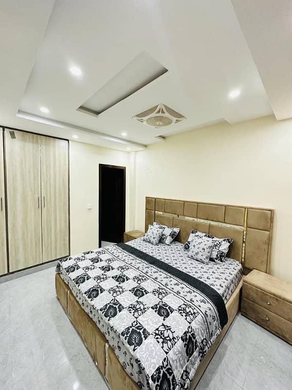 A Beautiful 1 Bed Room Luxury Apartment Rent On Daily Bahria Town Lhr 2