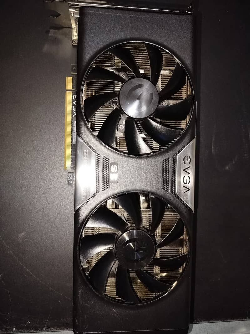 GTX 780ti (EVGA) / 3 GB / 384 Bit / DDR5 0