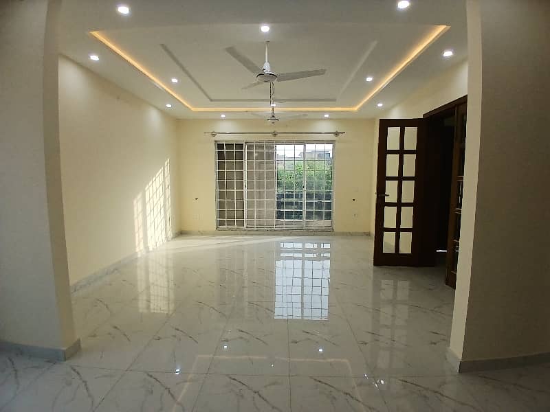 1 kanal upar portion for rent DHA phase 2 1