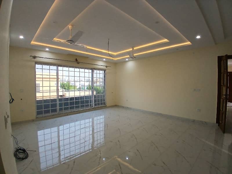 1 kanal upar portion for rent DHA phase 2 5