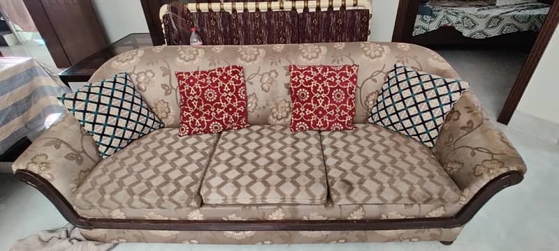 Selling pure shesham sofa set 1