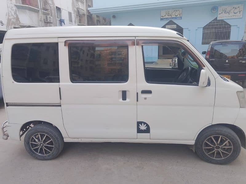 Daihatsu Hijet 2014 6