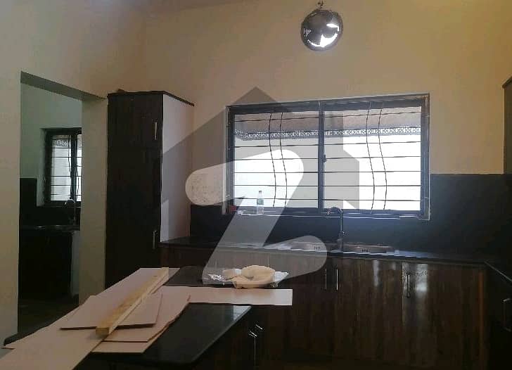 1 Kanal House Up For Rent In Askari 11 - Sector B 6