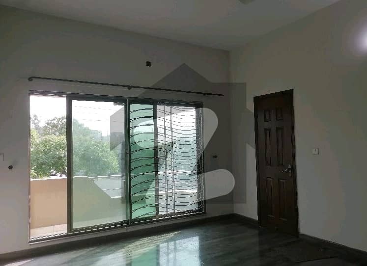 16 Marla House For Sale In Askari 11 - Sector B 13