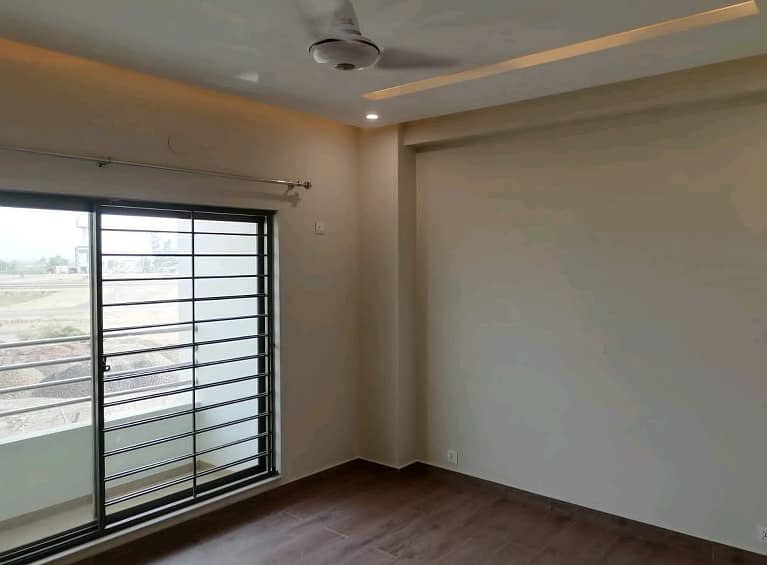 10 Marla Spacious Flat Is Available In Askari 11 - Sector D For rent 3