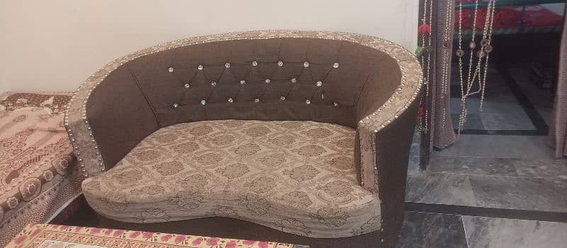 2 seater sofa 1