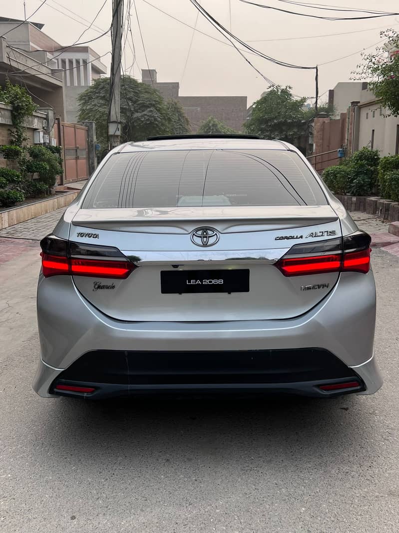 Toyota Corolla Altis Grande 2015 facelift to 2022 9