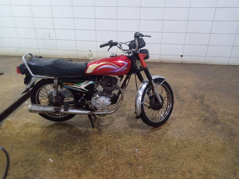 Unique UD 125cc Karachi Number (2016 Model) 6